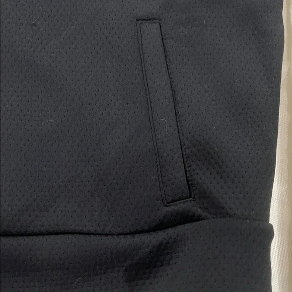 Zella Black Off-Shoulder Sweater - Picture 13 of 14